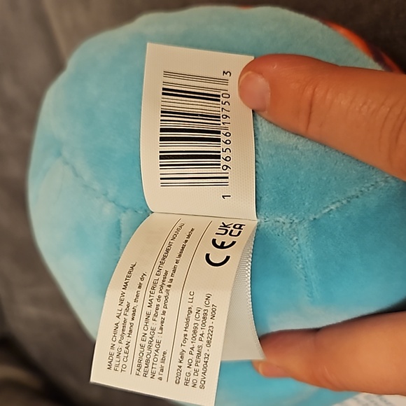 1/$6 or 2/$10 NWT 5 in. LEON the MONSTER Heart Eye V-Day 2023 Squishmallows - Picture 9 of 11